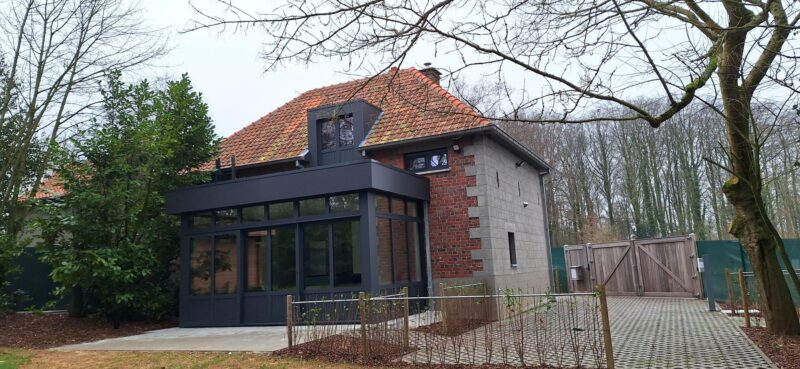 1 de woning parkeerplaats